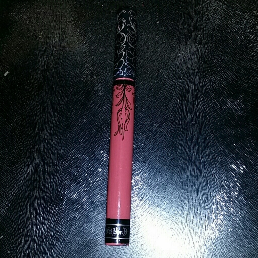 Kat von d liquid lipstick in double dare